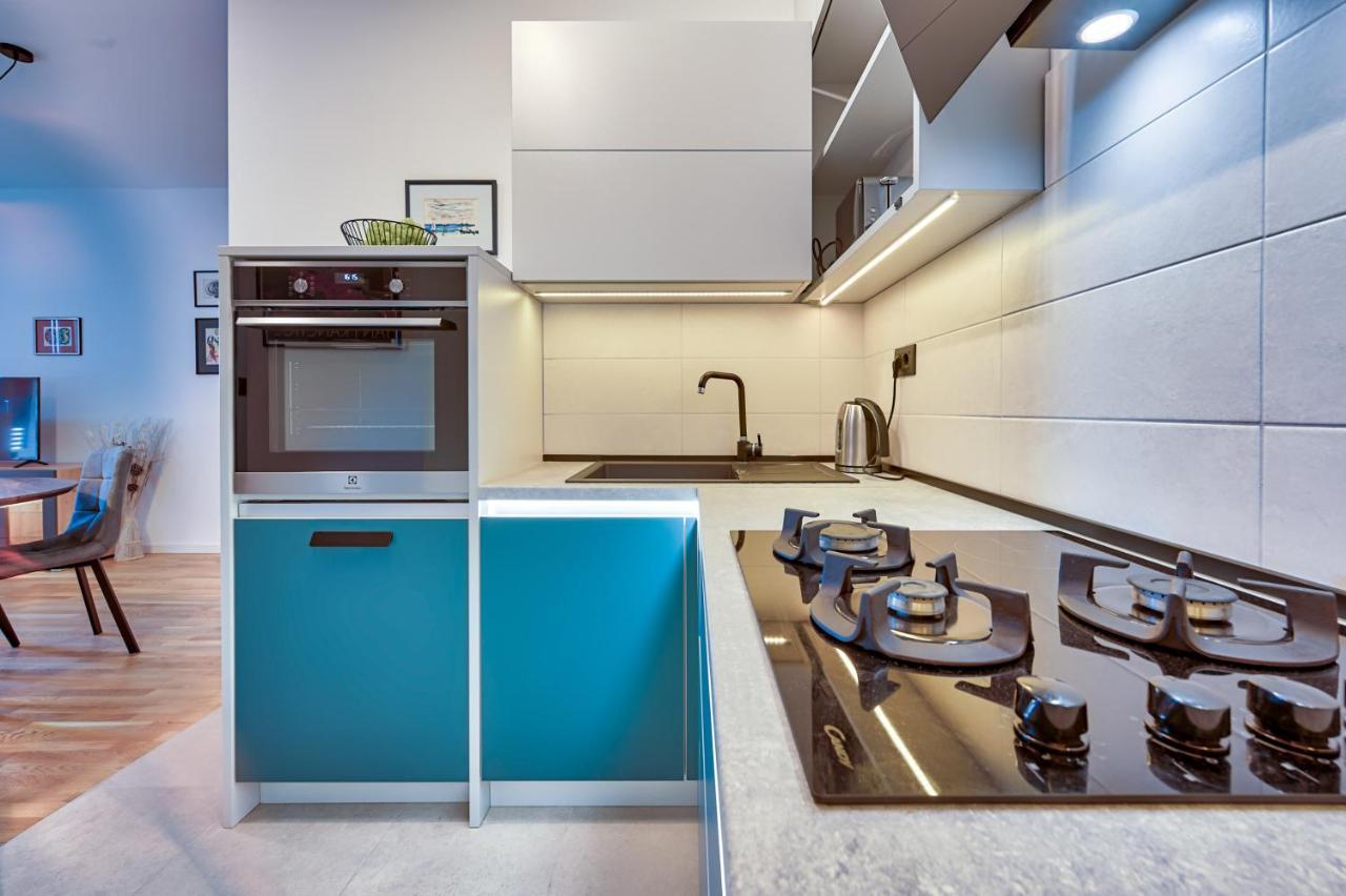 Art Apartment Monvidal Пула Екстериор снимка